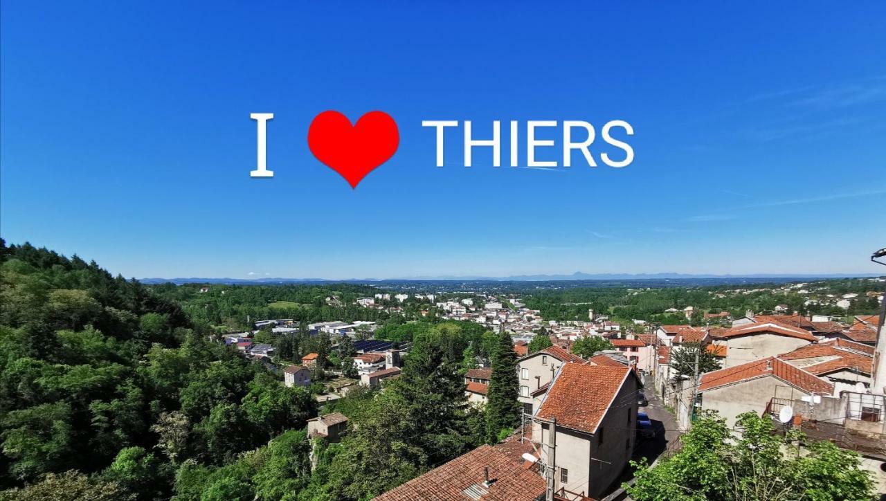 Thiers Face Au Musee De La Coutellerie Villa Exterior photo